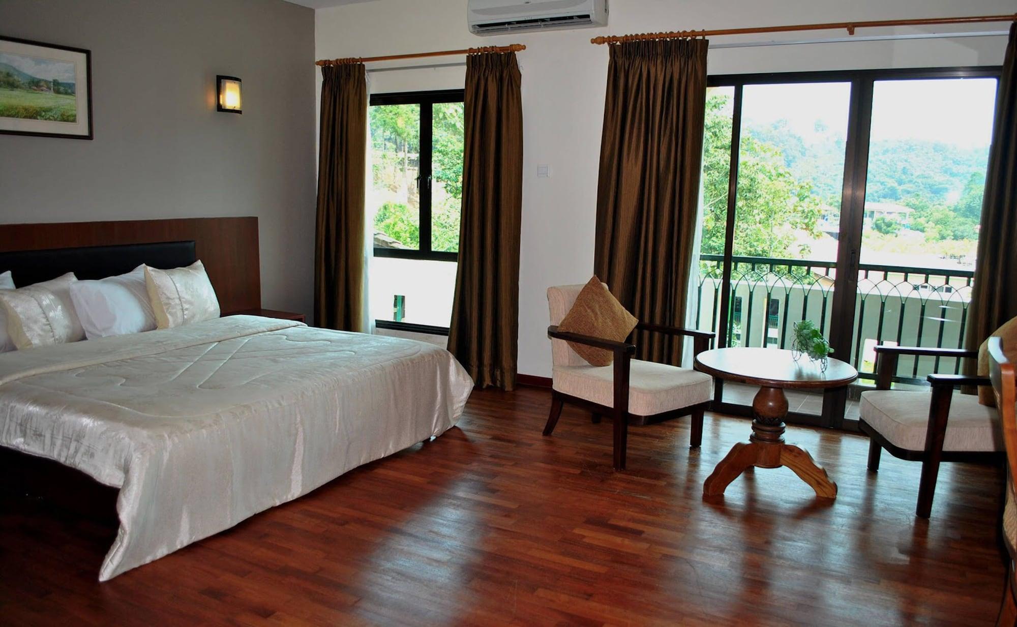 Arabian Bay Resort@ Bukit Gambang Resort City Eksteriør bilde