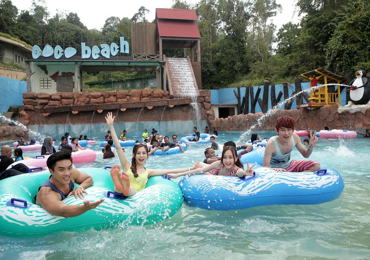 Arabian Bay Resort@ Bukit Gambang Resort City Eksteriør bilde